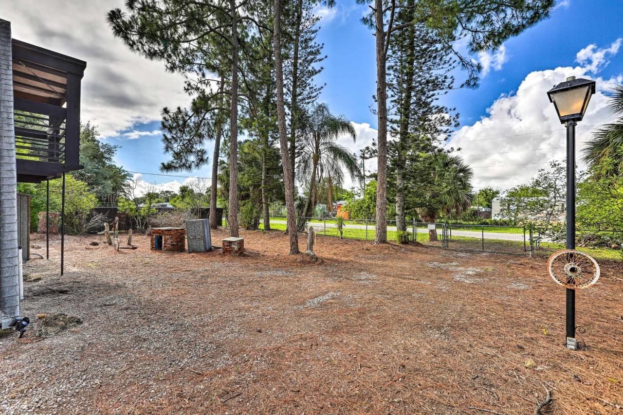 Authentic Clewiston Home With Outdoor Game Room 外观 照片