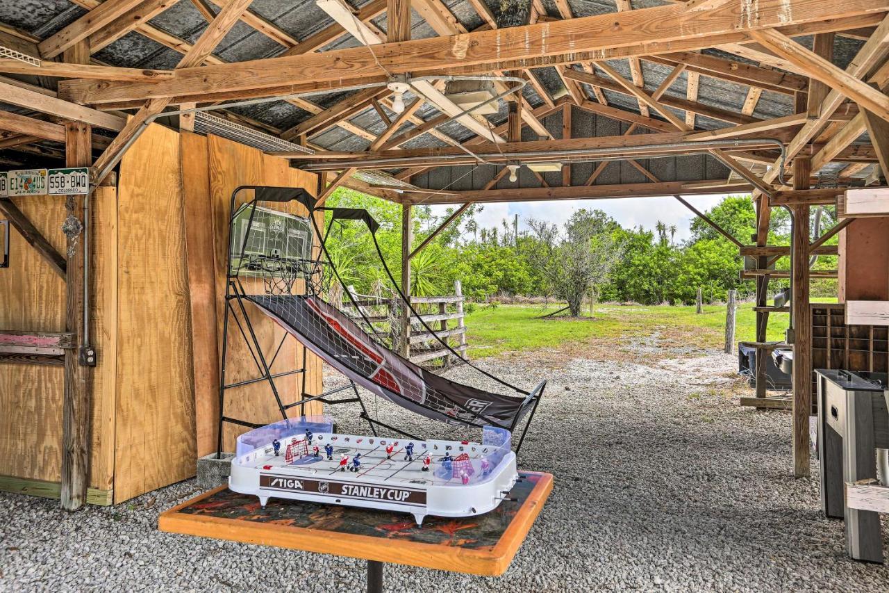 Authentic Clewiston Home With Outdoor Game Room 外观 照片